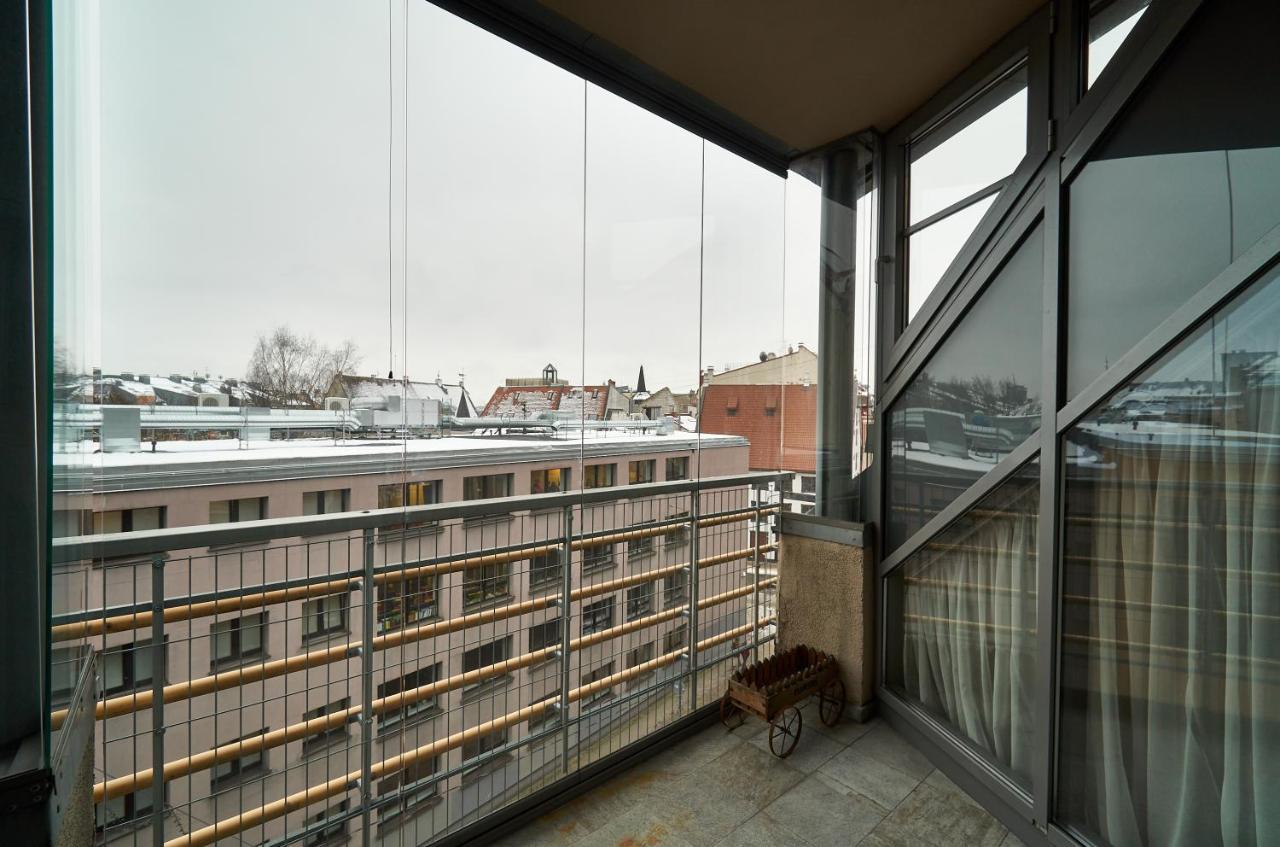 Emi Apartment Riga Exteriör bild